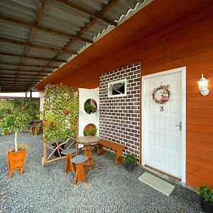  Inn Souza